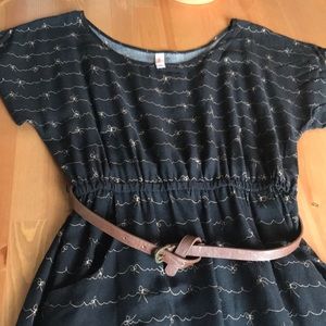 No Bows About It - dress in black and tan